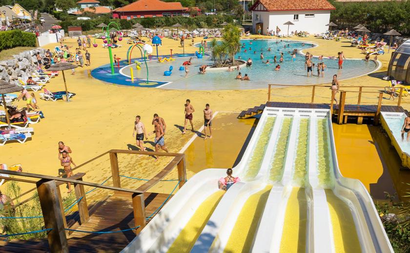 Toboggans du camping Mimizan Plage